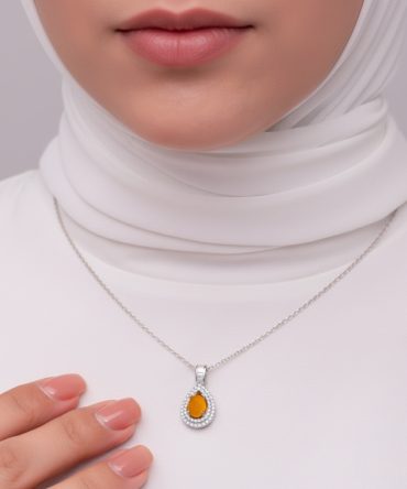 قلادة عقيق نسائي