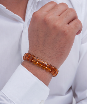 سوار كهرمان طبيعي